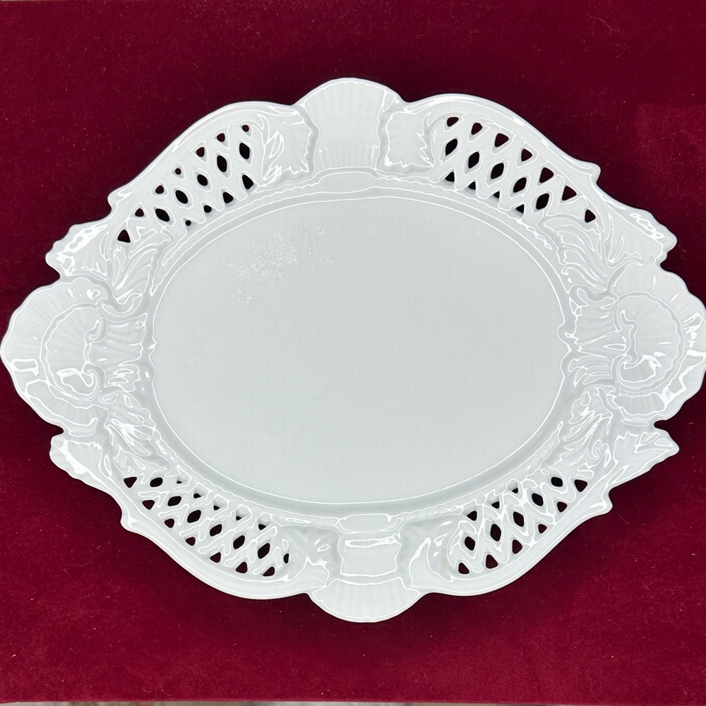 Two’s Company White Pierced Ceramic Decorative Tray – Lace Cutout Oval Platter